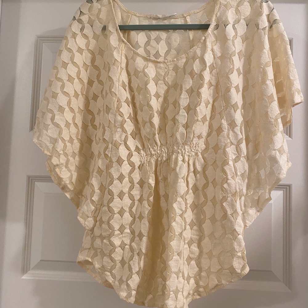 Amazing off-white anthropology top